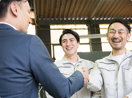 専門家と事業者の相談風景